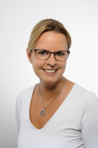 Meindl Dorfen Immobilien, Ansprechpartnerin Annett Mauersberger Meindl Dorfen Immobilien, Ihre Ansprechpartnerin: Annett Mauersberger